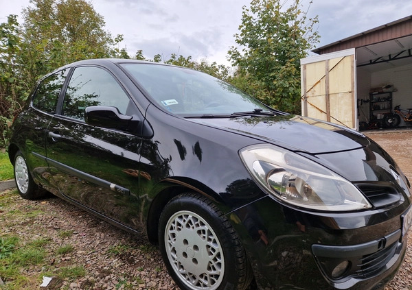 Renault Clio cena 6800 przebieg: 225000, rok produkcji 2005 z Brzesko małe 22